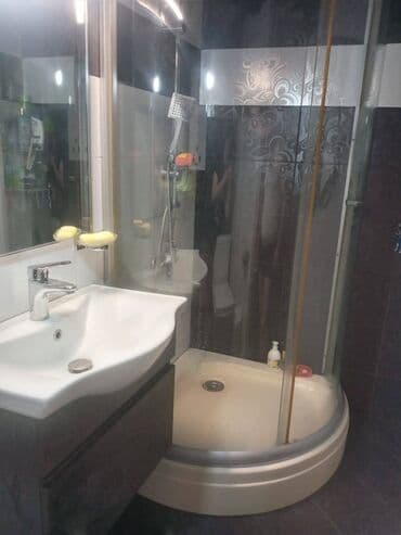 badamdarda kiraye evler: Bakı, 2 otaqlı, Köhnə tikili, m. Neftçilər, 33 kv. m — 8