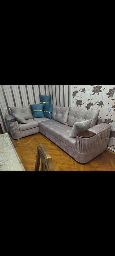 divanlar 2022: Künc divan, Yeni — 1