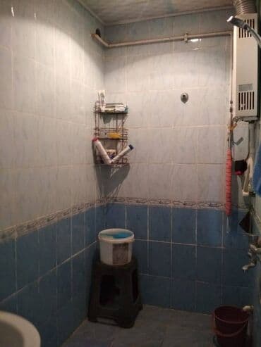 9 ci mikrorayon satilan evler: Bakı, Günəşli, 3 otaqlı, Köhnə tikili, 80 kv. m — 10