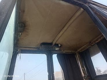 lovol 504 b: Belarus MTZ-80 traktor - Kabinalı, dizel mühərrikli MTZ-80 - Öndən — 4