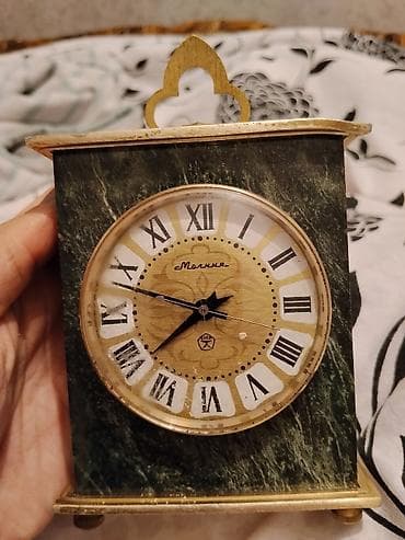 Картины и портреты: Настольные часы, Механические, С секундной стрелкой — 3