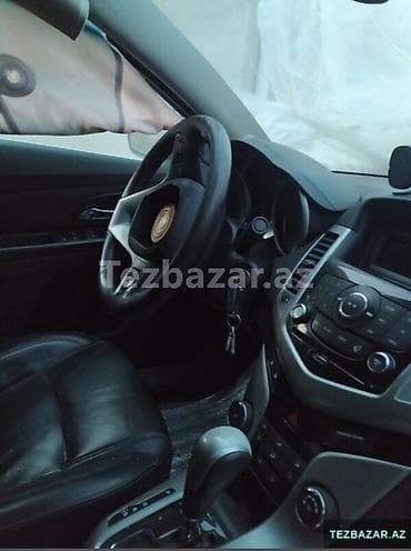 zapcastlar: Chevrolet Cruze sedan il 2012 mator 1.4 turbo maşın qəzalı veziyde — 3