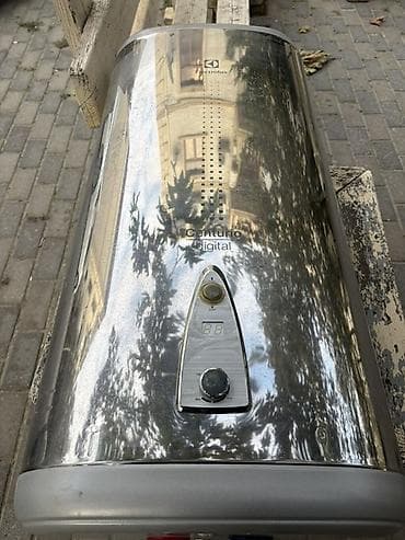 aristo: Electrolux Centurio Digital su qızdırıcısı - Brend/model: Electrolux — 2