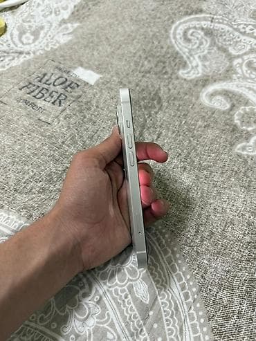hyperx cloud alpha s: IPhone 13, Ağ, Face ID — 3