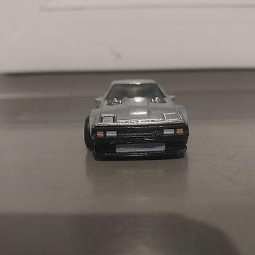 Монеты: Məhsul: Kiçik kolleksiya modeli – metal korpuslu idman kupe hot whils — 2