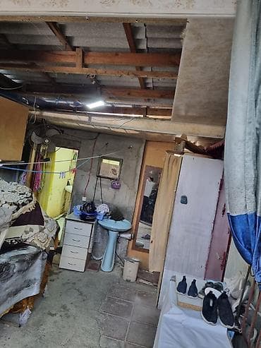 gencede 2 otaqli ev satilir: 2 otaqlı, 50 kv. m, Kredit yoxdur, Orta təmir — 2