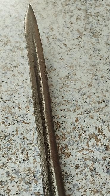 dekor güldan: Vintage süngü-bıçaq - Tip: Köhnə model süngü (bərk poladdan uzun, dar — 4