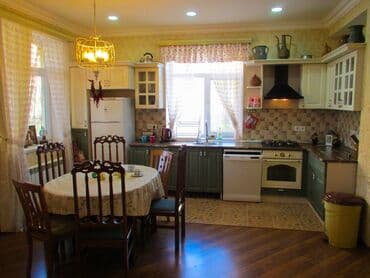 kirdite evler: Novxanıda, Prezident aparatı bağları yolunda, 9 sot torpaqda — 12