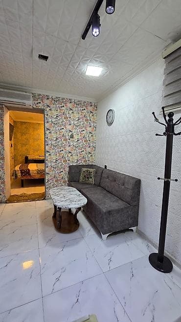 ağdaşda evlər: 2 otaqlı, Səbail r. r-nu — 6