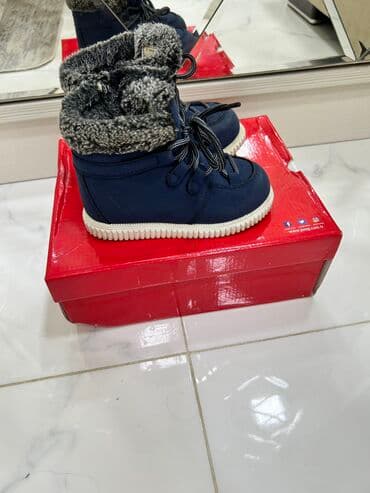 32 razmer: Uwaq polsapawkisi 10azn satilir 24 razmerdi içi qalin tukludu LC — 3