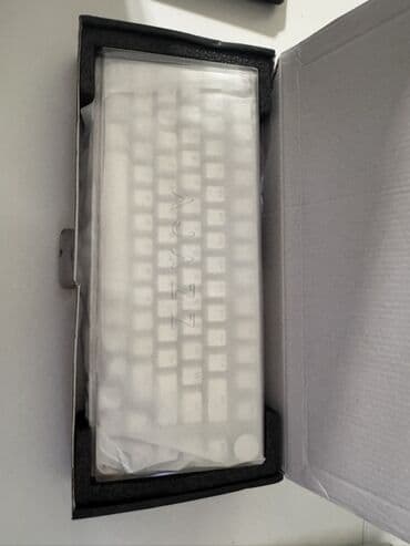 bluetooth klaviatura: AJAZZ AK820 mexaniki klaviatura (Yenidir) Xüsusiyyətlər: - Kompakt — 2