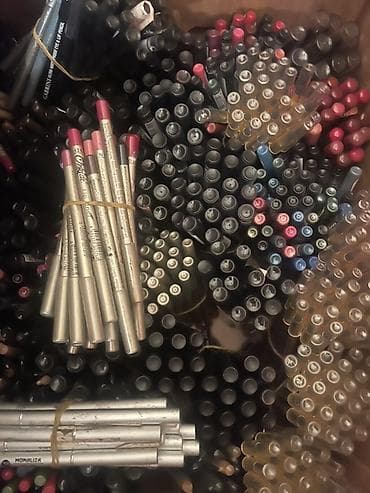 Kosmetik dəst, >10 məhsul