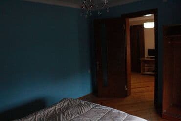 evler bineqedide: Sabunçu rayonu Sabunçu körpüsünə yaxın 3 mertebeli ümumi sahəsi 230 — 11