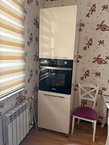 Teecili satilir. Ustundə moyka aspirator ve qaz piltesidə verilir — 2