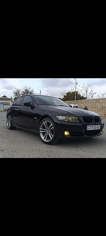 BMW 3 series: 2 l | 2010 il Sedan — 3