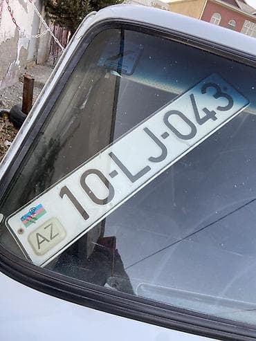 Azerbaycan dövlət nömrə nişanı “10-LJ-043” - Format: AZ standart ağ — 2