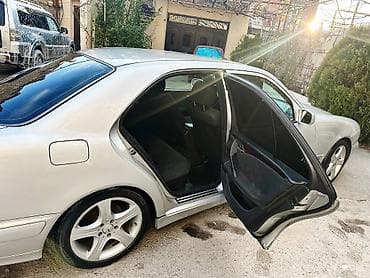 afdamabiler: Mercedes-Benz E 220: 2.2 l | 2000 il Sedan — 8