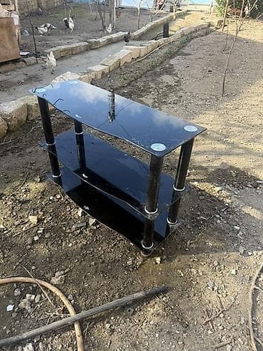 televizor altlığı alcipandan: Düz TV altlığı, Polkalı, Şüşəli — 1