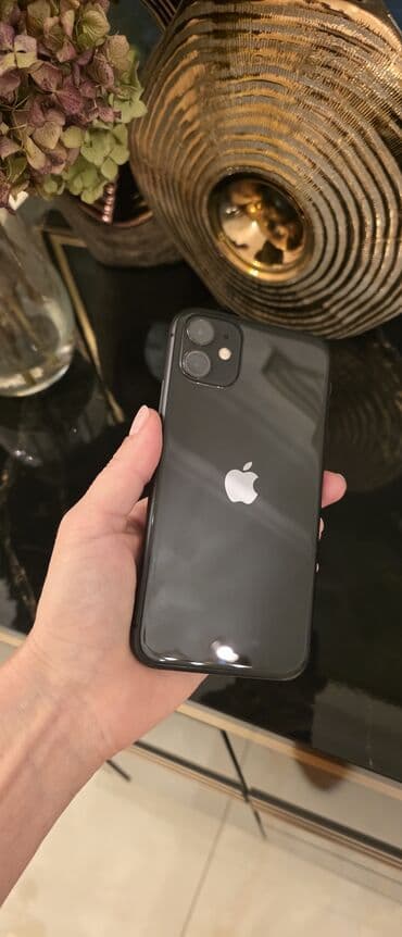 ıphone 11: IPhone 11, 128 GB, Qara, Simsiz şarj — 3