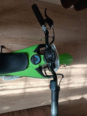 suru: Uşaq elektrik motosikleti – XGT E-MOTO (yaşıl) Xüsusiyyətlər: - — 2