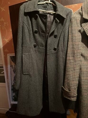 Digər qadın geyimləri: Palto, H&M — 2