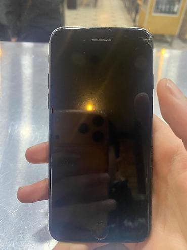 iphone x gence: IPhone 7, 32 GB, Qara — 5