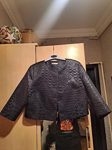 xonca desti: Qadın kostyumu – yubka və qısa jaket dəsti - Rəng: tünd göy/qaraya — 3