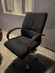 divan ustu parcalar: Təkərli, Qolları tənzimlənmir, Parça — 1