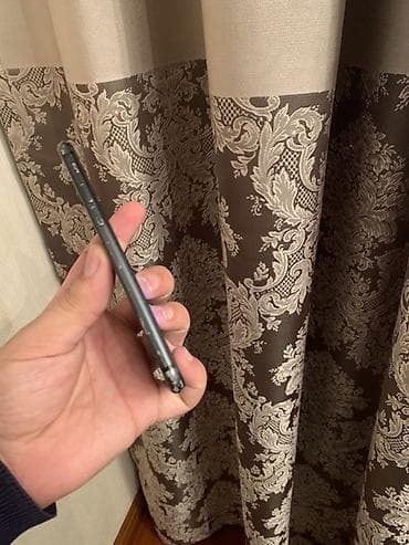 iphone 7 almaq: IPhone SE 2020, 64 GB, Qara, Barmaq izi — 3