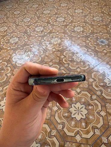 islenmis plansetlerin satisi: Samsung Galaxy S22, 128 GB, rəng - Yaşıl, Face ID — 10