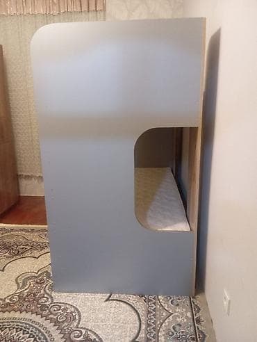 matras alti: Oğlan və qız üçün, Yeni, Çarpayı, Matras ilə, Siyirməli, Laminat — 4