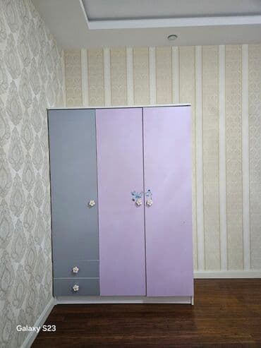 atatürk çiçeyi: Oğlan və qız üçün, 3 qapılı, Açılan, Düz dolab — 2