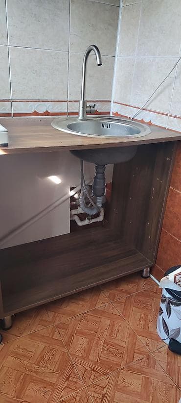 boru: Müvəqqəti Mətbəx üçün dairəvi paslanmayan polad çanaqlı lavabo və kran — 1