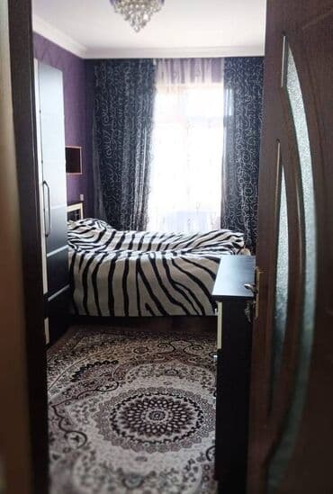 daşınmaz əmlak mənzil kirayəsi: Nəsimi 4 mkr,Bolmartın yanı,5 mərtəbənin,5-ci mərtəbəsində,2 — 5