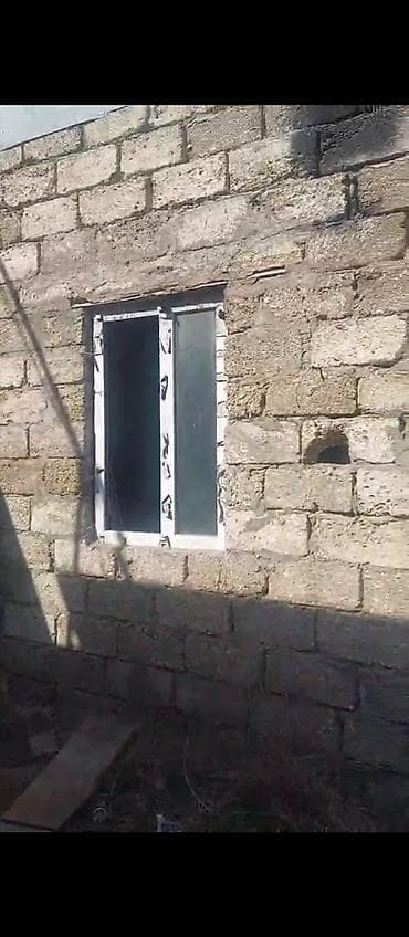 evler gence: Sabunçu rayonu Kürdəxanı qəsəbəsində 2 sotun içərisində 1mərtəbəli( — 9