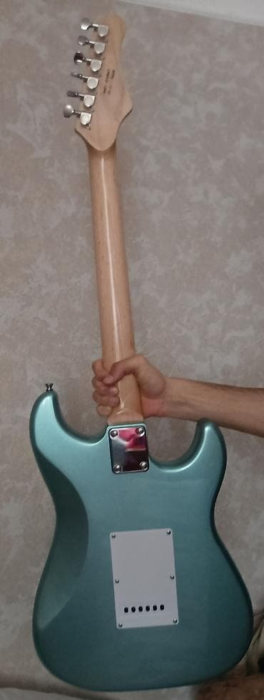 Музыкальные инструменты: Elektrik gitara – Strat tipli, 3 single-coil pikaplı model - Korpus — 4