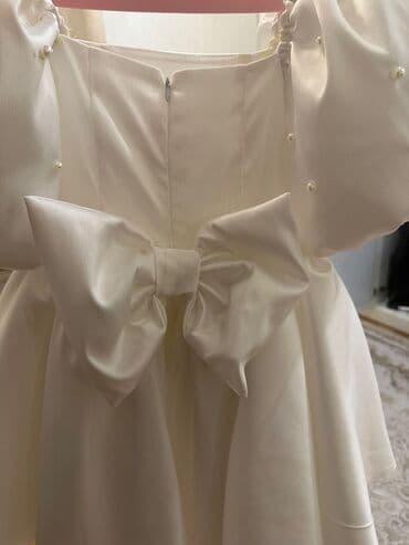 qadın bosonojkaları qladiatorlar: Ziyafət donu, Midi — 4