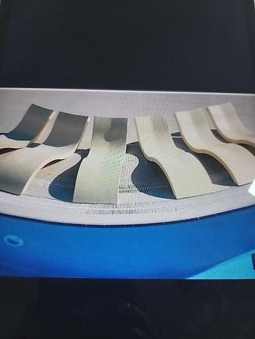 Hovuz üçün ergonomik şezlong - Modern dalğalı dizayn: bel və boyun