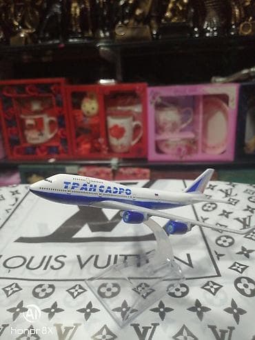 Монеты: Təyyarə Samalyot Əl işi Agacdan əl işi, Böyükdu Təyyarəçilərə Aviasiya — 2