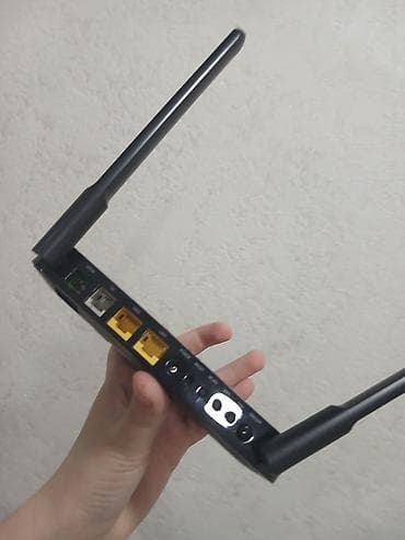 modem mi: İki antenli Wi‑Fi router - İki ədəd yüksək qazanclı (sökülməyən) — 2