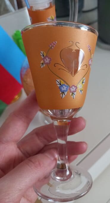 qızıl qabı: Rəng - Qızılı — 8