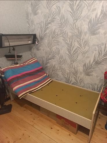 Мебель для дома: Б/у, Односпальная кровать, Без подьемного механизма, Без матраса, Без выдвижных ящиков — 3