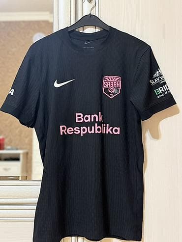 geyım: Futbolka, Nike, Standart, rəng - Qara — 1