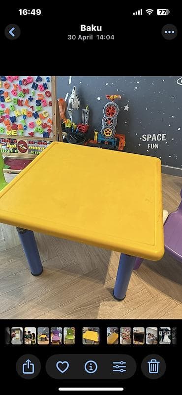 1 uşaq stolu, 2 stul, lovhe, lövhənin üzərindəki hər şey və böyük — 2