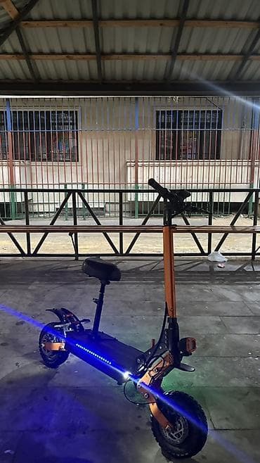 Elektrik skuter – güclü off-road model - Geniş, protektorlu off-road — 2