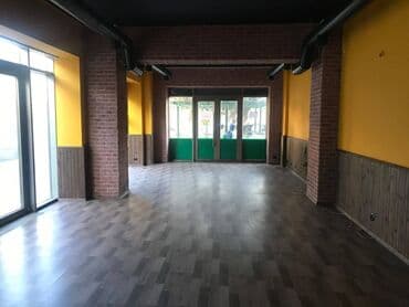 Nərimanov rayonu nərimanov metrosuna yaxın 1 mərtəbəli,sahəsi 120 kv/m