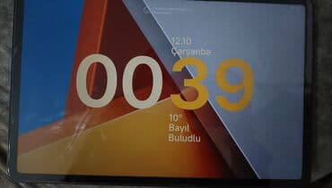 Poco pad8 satilir 4 ay istifade olunub.hec bir problemi yoxdur