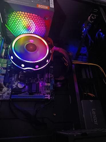 processor core i7: KREDİT VƏ BARTER YOXDUR. QİYMƏT 400 AZN. SON QİYMƏTDİ. AŞAĞI YERİ — 6