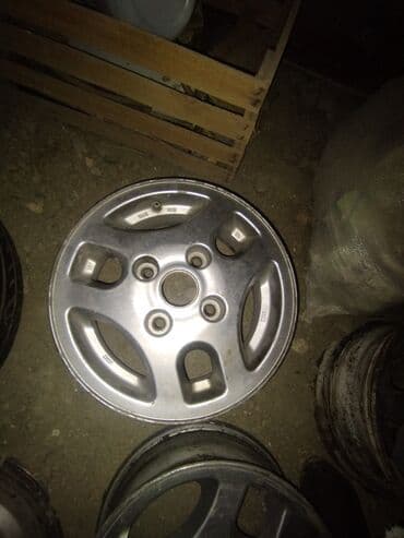 14 lük diski: İşlənmiş Disk R 13, 4 Boltlu — 2