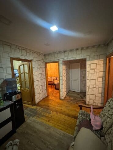cıdır düzü: Bakı, 4 otaqlı, Köhnə tikili, m. Həzi Aslanov, 65 kv. m — 2